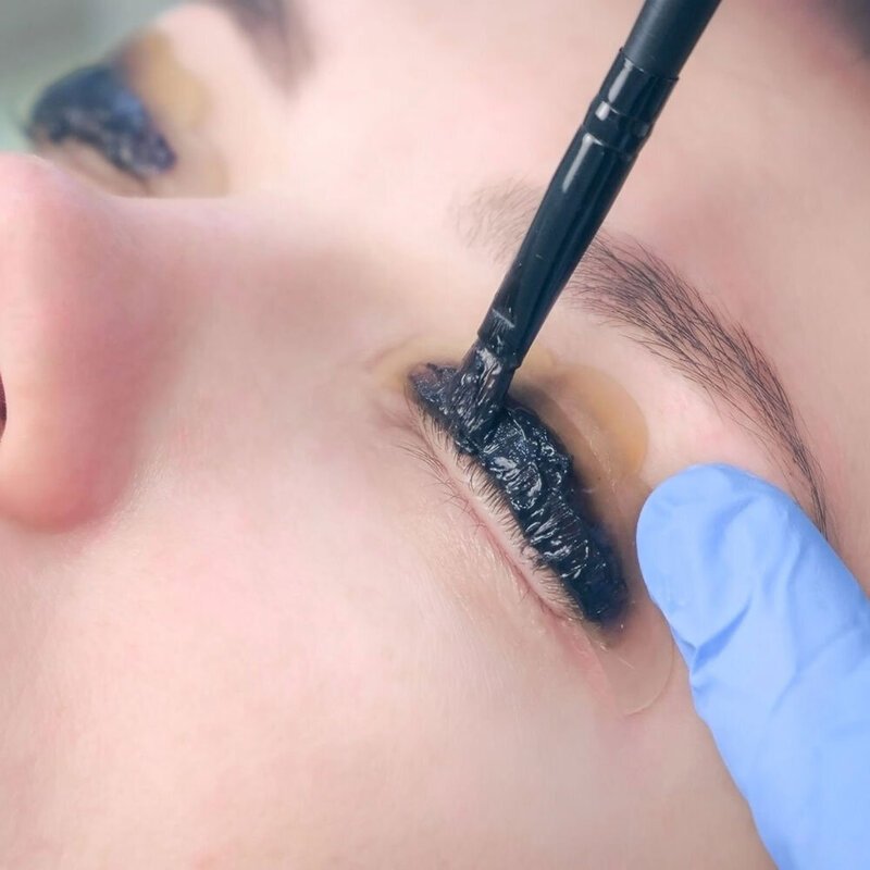 Lash tinting service at La Bella Figa Rohnert Park